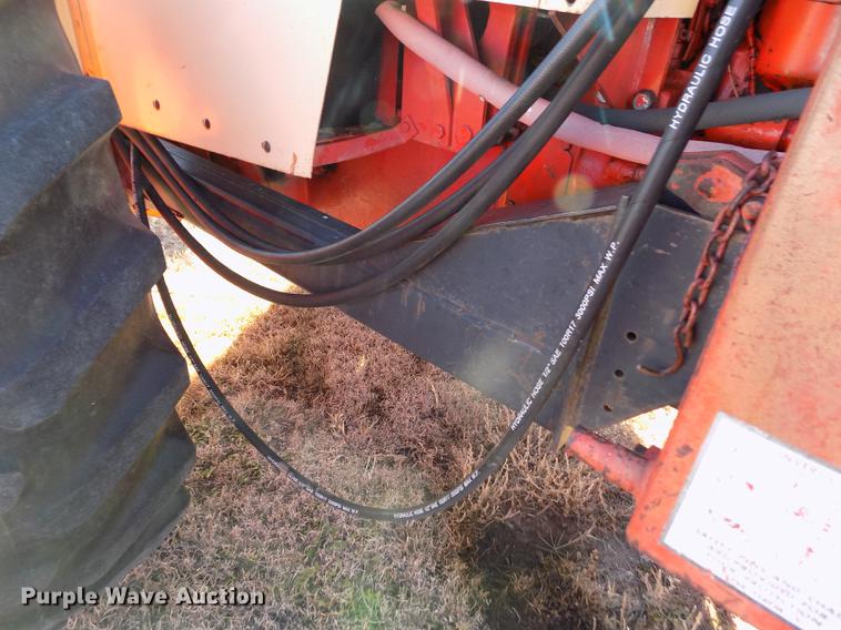 image for item DY9162 Case 1030 Comfort King tractor