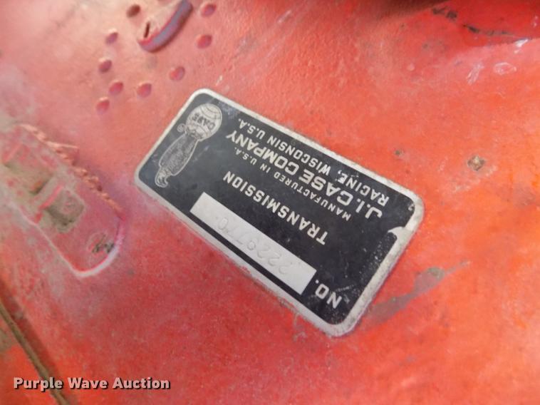 image for item DY9162 Case 1030 Comfort King tractor