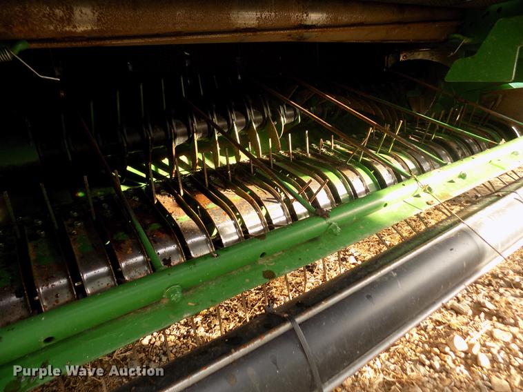 image for item DY9163 2013 John Deere 569 Mega Wide Plus round baler