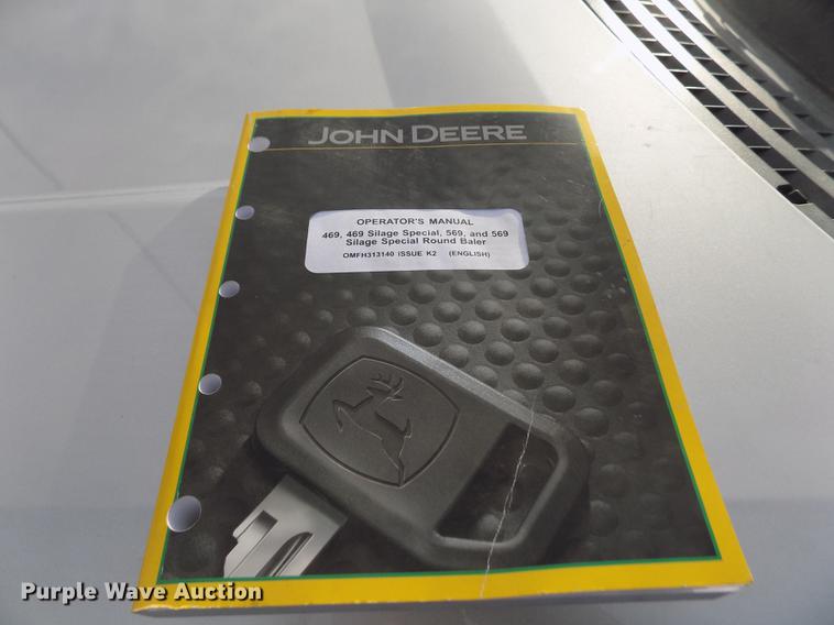 image for item DY9163 2013 John Deere 569 Mega Wide Plus round baler
