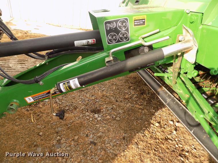 image for item DY9163 2013 John Deere 569 Mega Wide Plus round baler