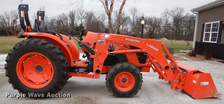 image for item EA9024 2017 Kubota MX5200 tractor