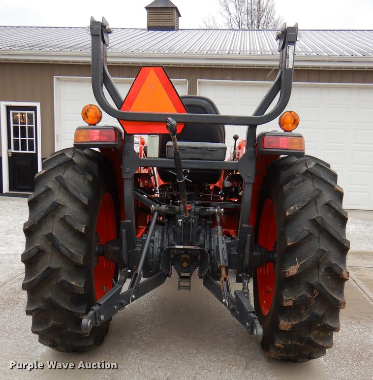 image for item EA9024 2017 Kubota MX5200 tractor