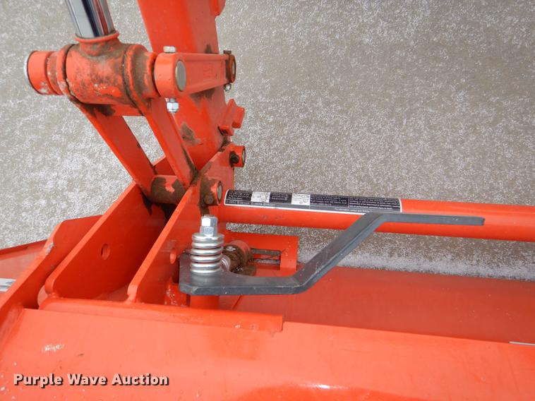 image for item EA9024 2017 Kubota MX5200 tractor