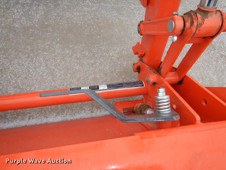 image for item EA9024 2017 Kubota MX5200 tractor