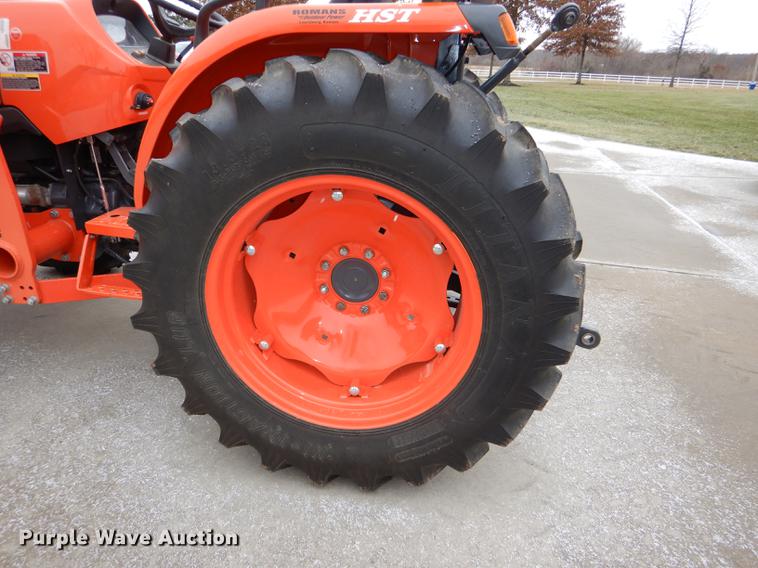 image for item EA9024 2017 Kubota MX5200 tractor