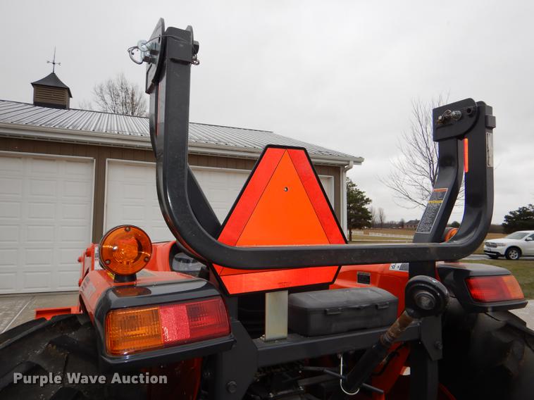 image for item EA9024 2017 Kubota MX5200 tractor