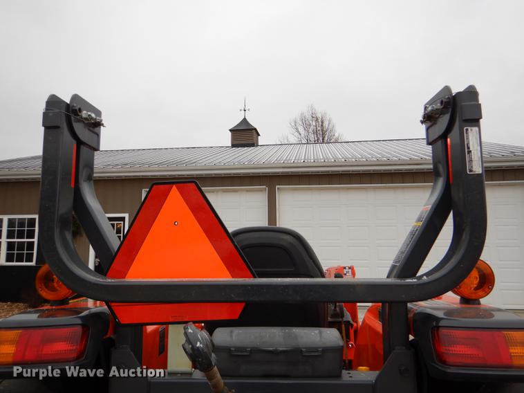 image for item EA9024 2017 Kubota MX5200 tractor