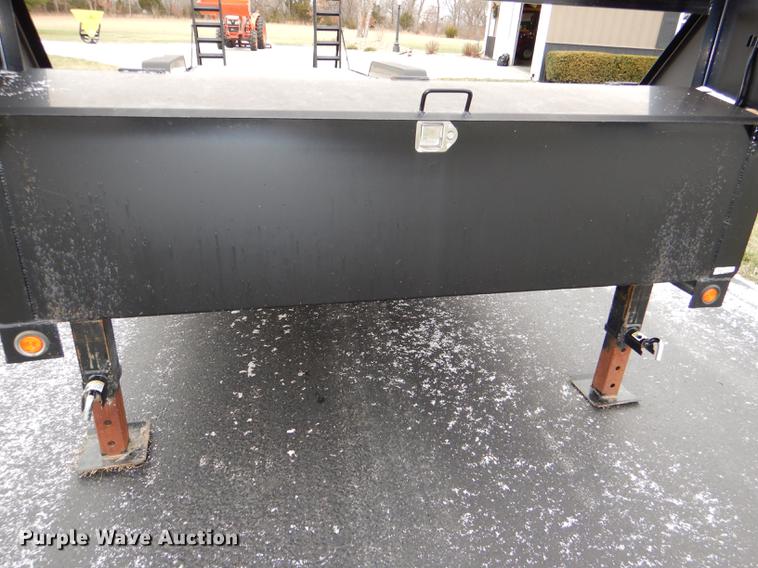 image for item EA9028 2016 Lamar equipment trailer