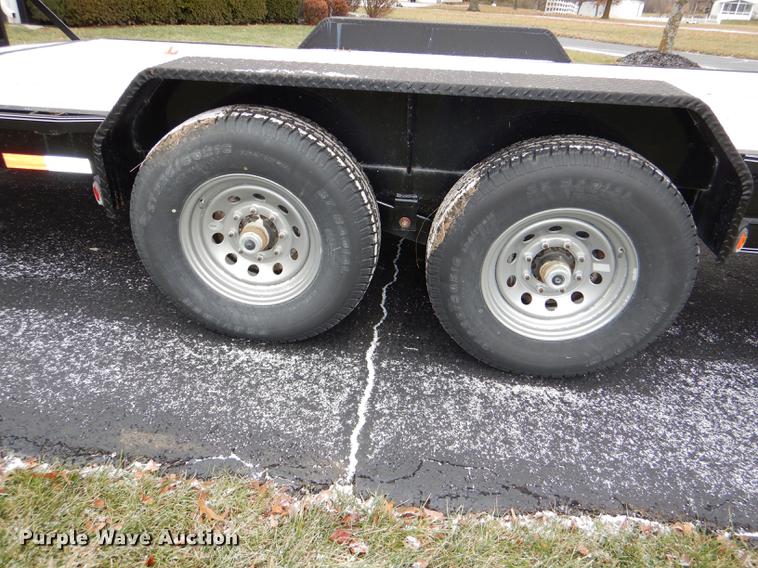 image for item EA9028 2016 Lamar equipment trailer