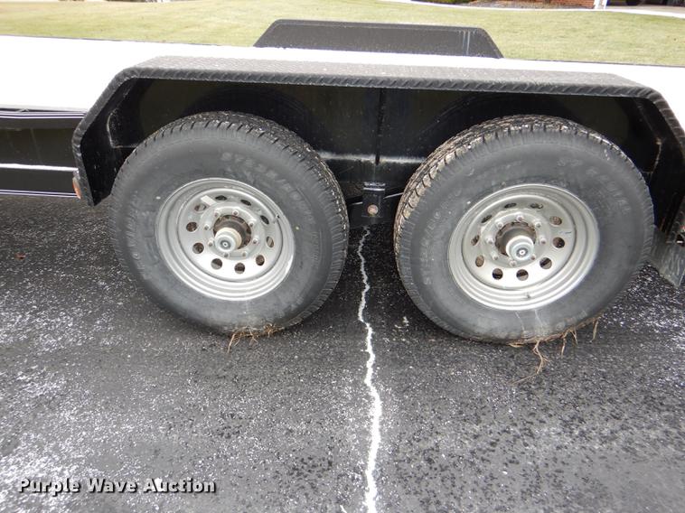 image for item EA9028 2016 Lamar equipment trailer