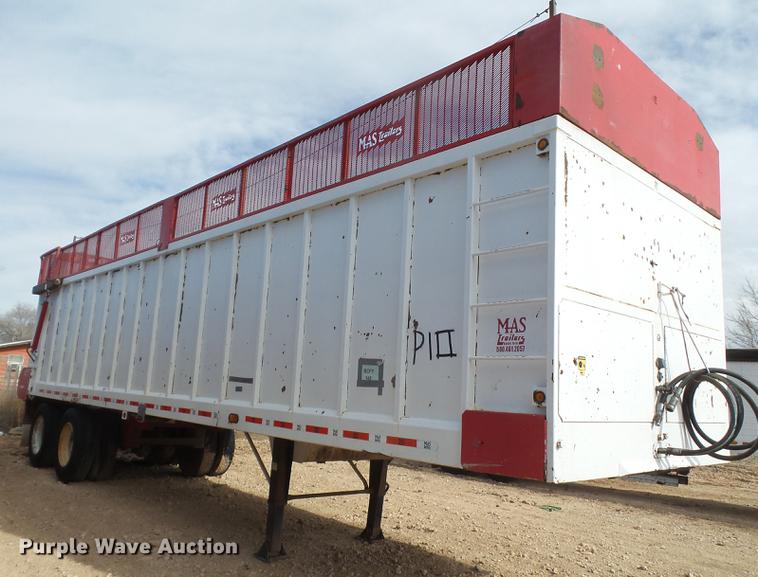 image for item EI9693 2014 Mas silage trailer