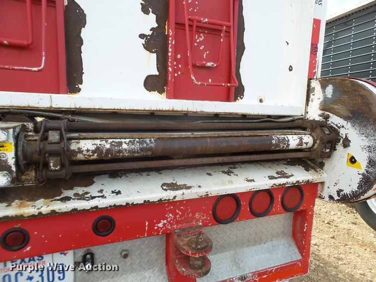 image for item EI9693 2014 Mas silage trailer