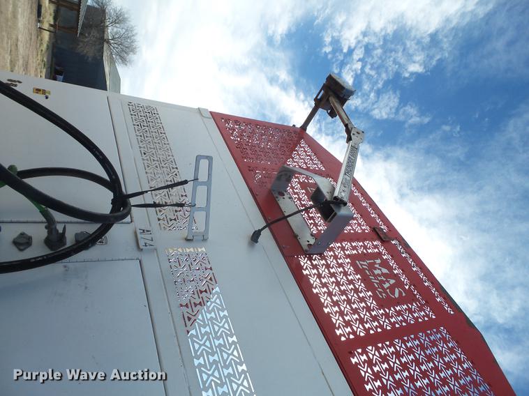 image for item EI9695 2016 Mas silage trailer