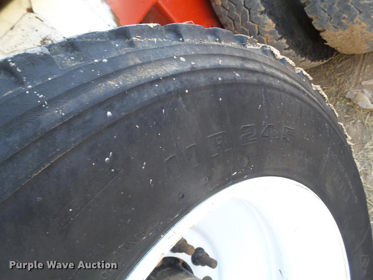 image for item EI9695 2016 Mas silage trailer