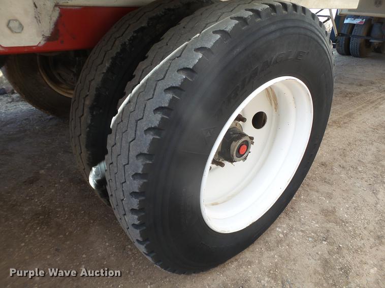 image for item EI9695 2016 Mas silage trailer