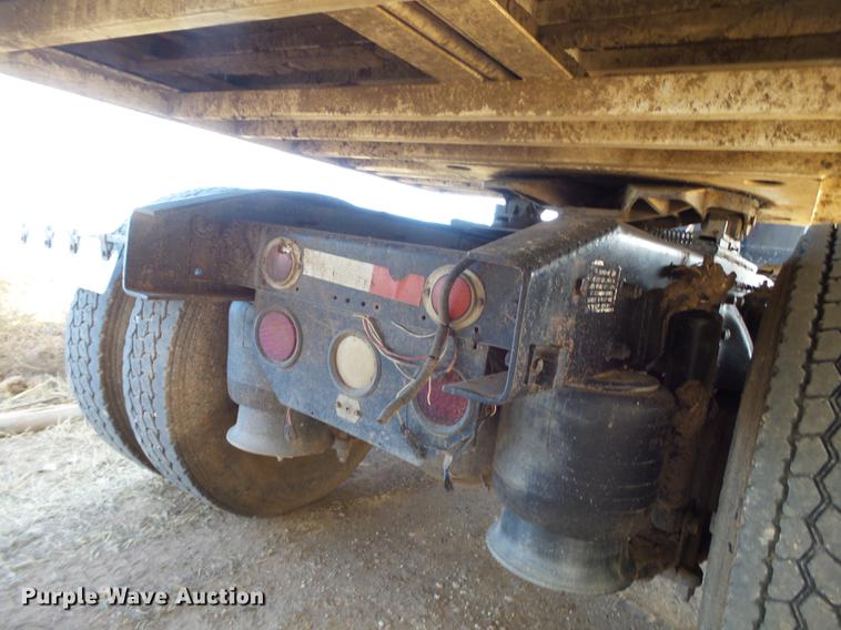 image for item EI9697 1993 Freightliner FLD semi truck