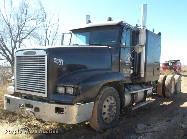 image for item EI9698 1995 Freightliner FLD semi truck
