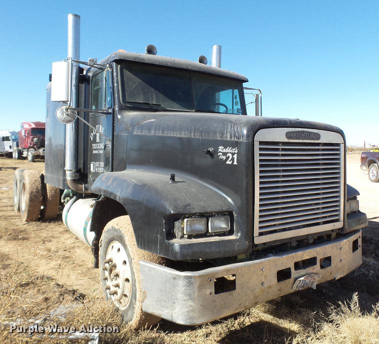 image for item EI9698 1995 Freightliner FLD semi truck