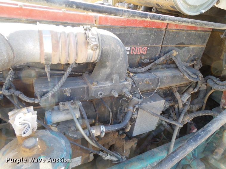 image for item EI9698 1995 Freightliner FLD semi truck