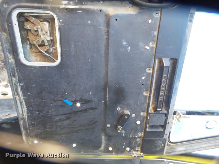 image for item EI9698 1995 Freightliner FLD semi truck