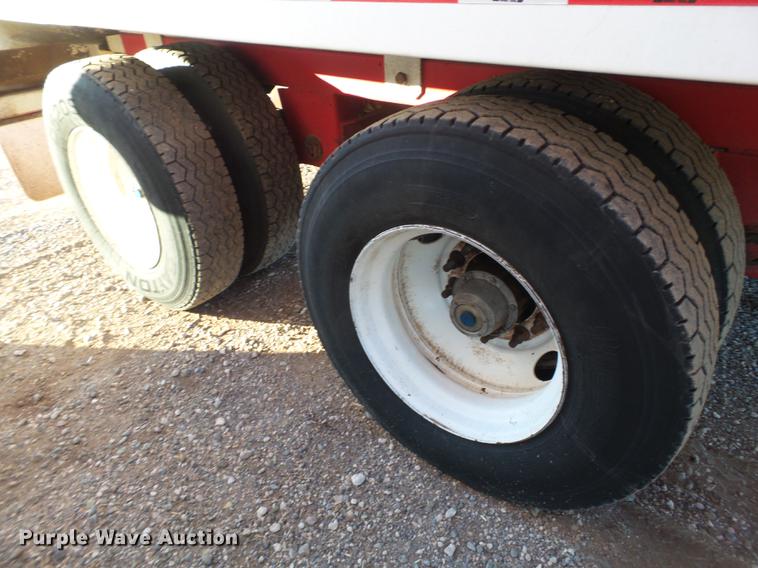 image for item EI9707 2014 Mas silage trailer