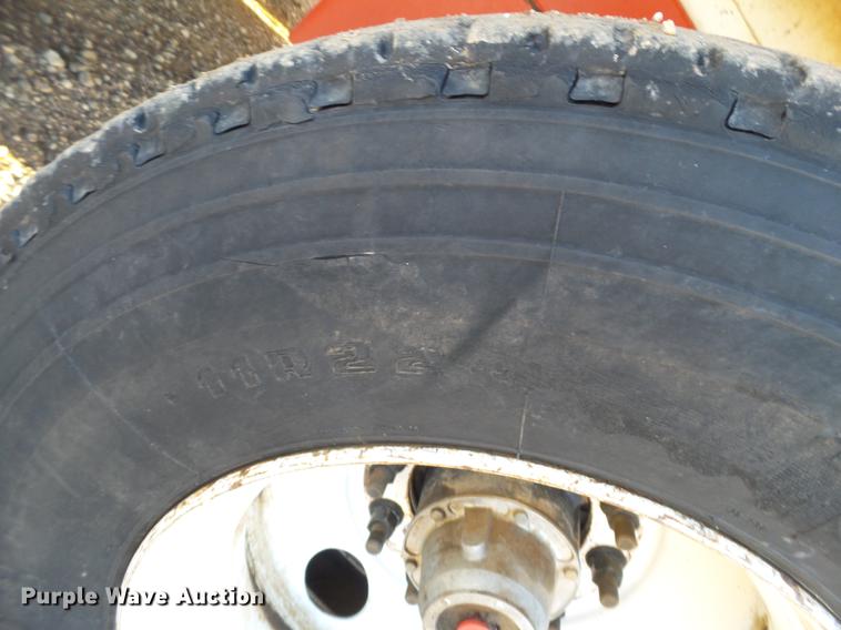 image for item EI9707 2014 Mas silage trailer