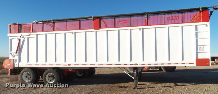 image for item EI9708 2014 Mas silage trailer
