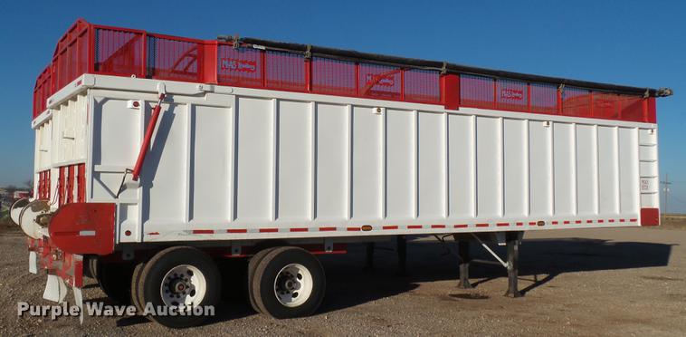 image for item EI9708 2014 Mas silage trailer
