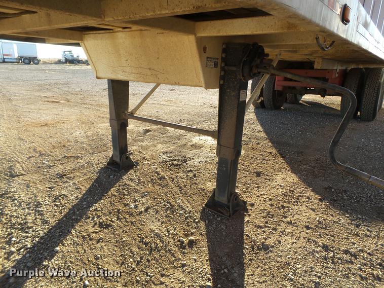 image for item EI9708 2014 Mas silage trailer