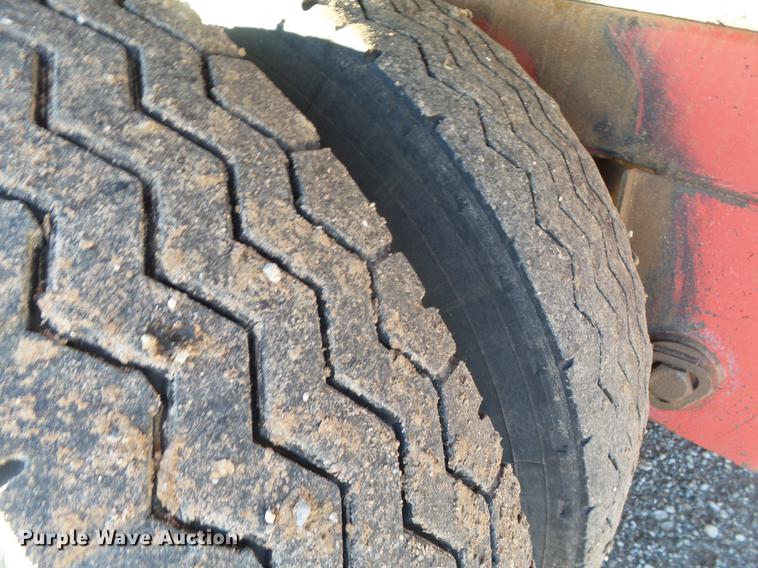 image for item EI9708 2014 Mas silage trailer