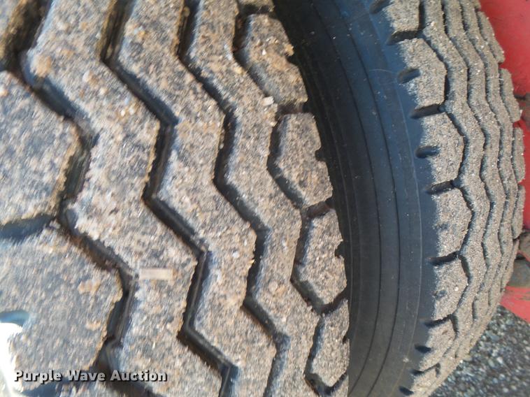 image for item EI9708 2014 Mas silage trailer