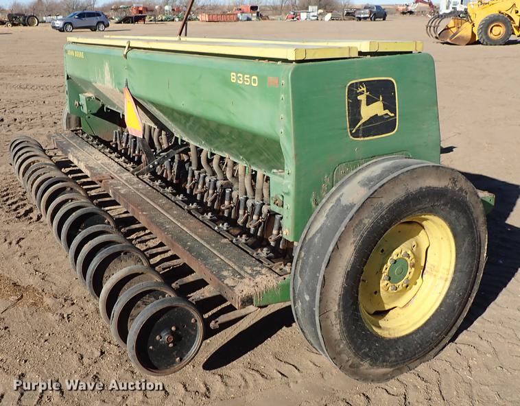 image for item EM9385 John Deere 8350 grain drill