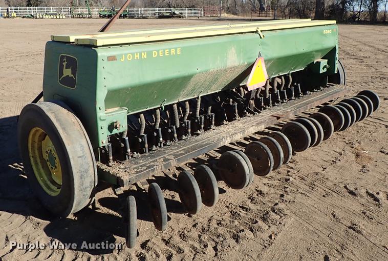 image for item EM9385 John Deere 8350 grain drill