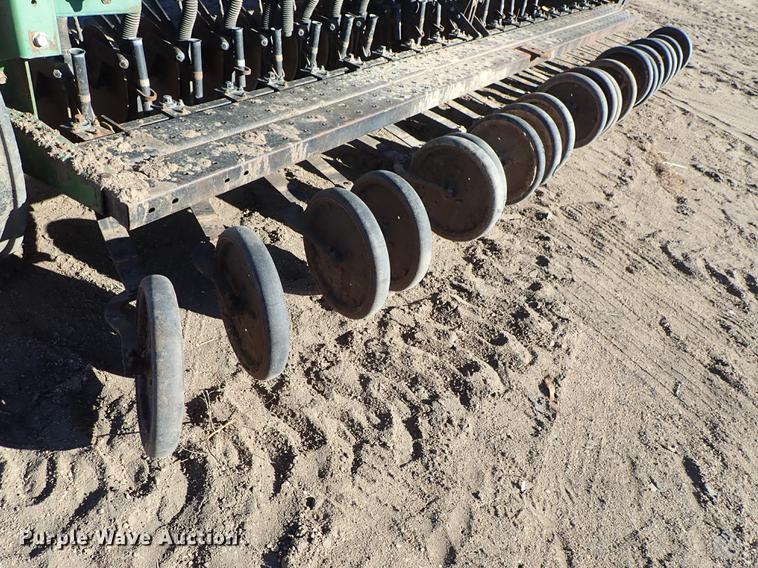 image for item EM9385 John Deere 8350 grain drill