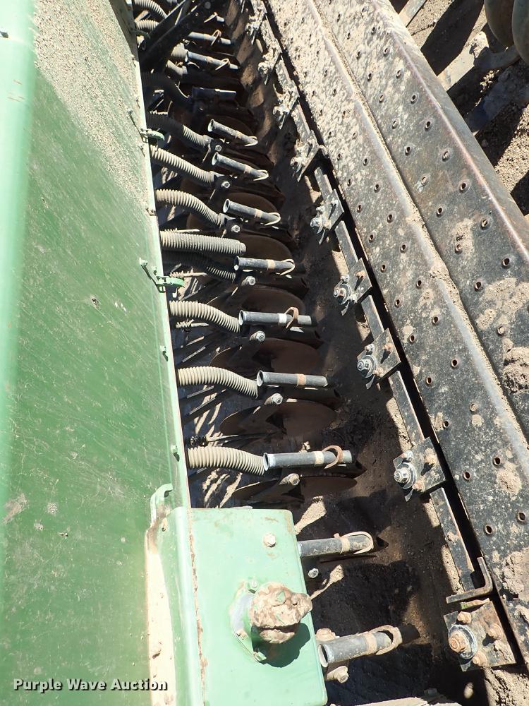 image for item EM9385 John Deere 8350 grain drill