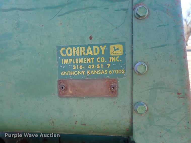 image for item EM9385 John Deere 8350 grain drill