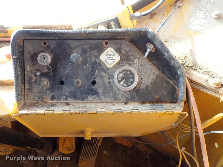 image for item EM9389 Clark 75B wheel loader