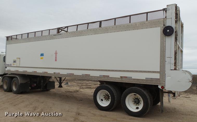 image for item EN9658 2007 Aeroswint silage trailer