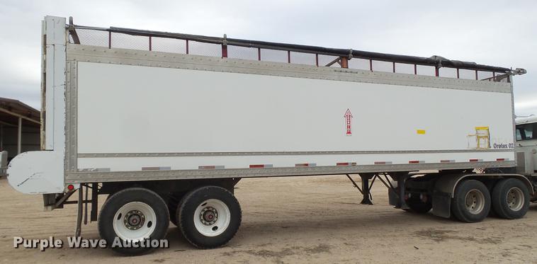 image for item EN9658 2007 Aeroswint silage trailer