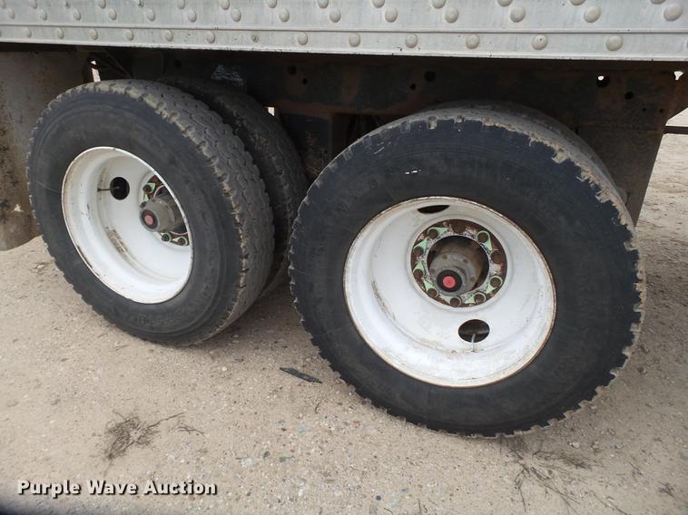 image for item EN9658 2007 Aeroswint silage trailer