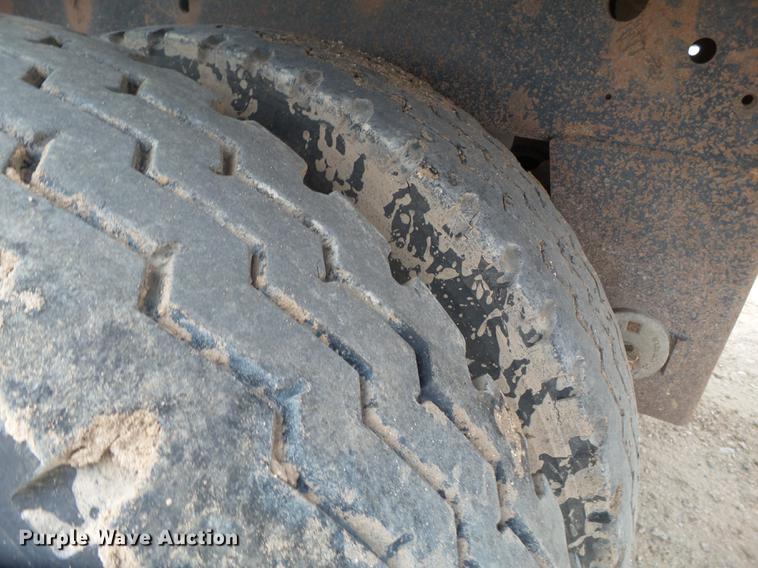 image for item EN9658 2007 Aeroswint silage trailer