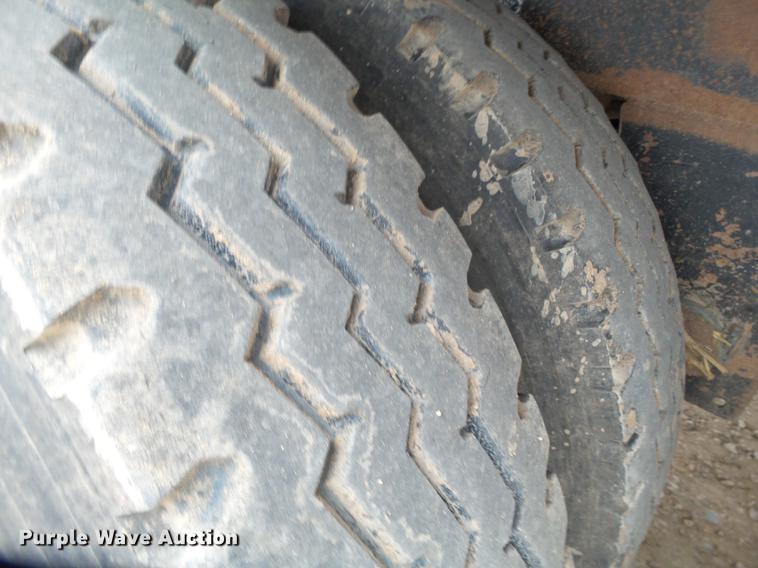 image for item EN9658 2007 Aeroswint silage trailer