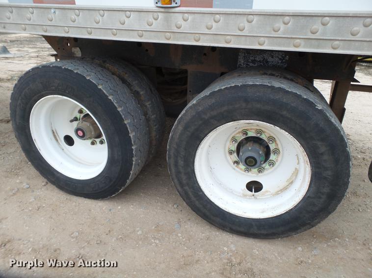 image for item EN9658 2007 Aeroswint silage trailer