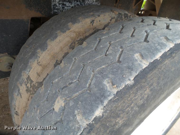 image for item EN9658 2007 Aeroswint silage trailer