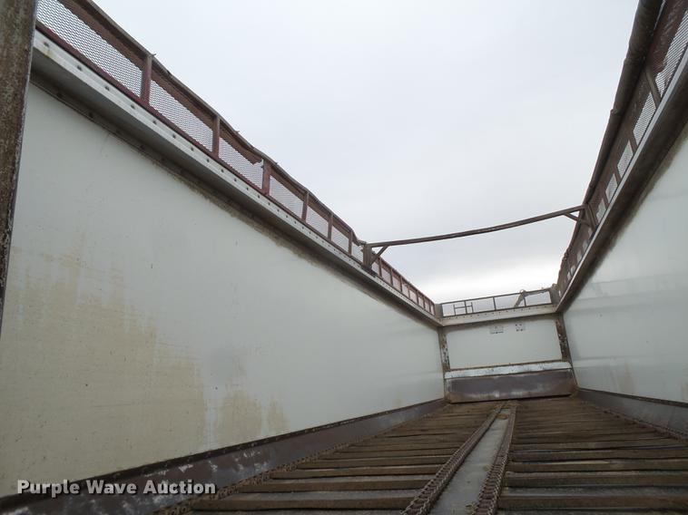 image for item EN9658 2007 Aeroswint silage trailer