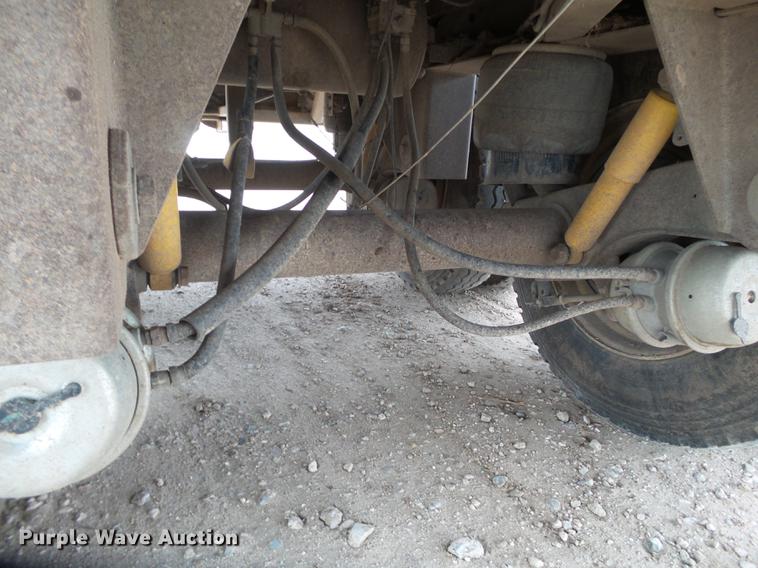 image for item EN9660 2007 Aeroswint silage trailer