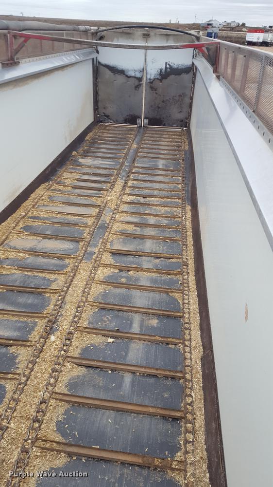 image for item EN9660 2007 Aeroswint silage trailer