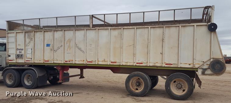 image for item EN9661 2007 Yellow X Trailers silage trailer