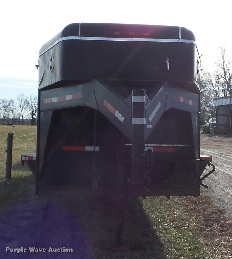 image for item EW9791 1998 Coose livestock trailer